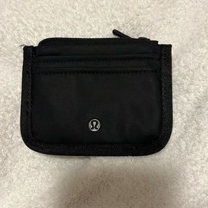 Lululemon cardcase